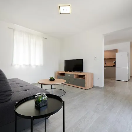 Adrian2 Appartement Trogir